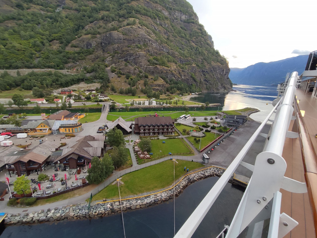 Порт Флом - круиз по Норвежским фьордам